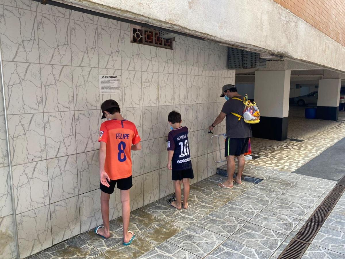 Praia Grande - Aviacao - Apto Estudio - 200 Mts Da Praia Екстериор снимка
